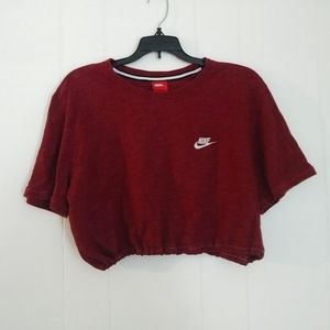 nike burgundy top